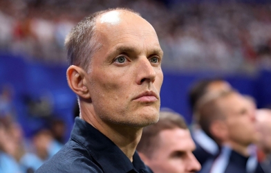 CĐV Anh nổi giận vì quyết định 'hèn nhát' của Tuchel