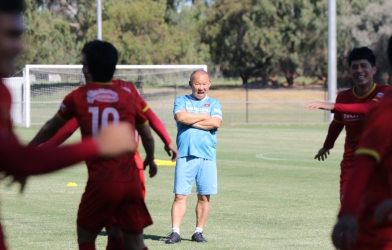 Đủ quân số thi đấu, thầy Park vẫn ‘đau đầu’ vì nhân sự