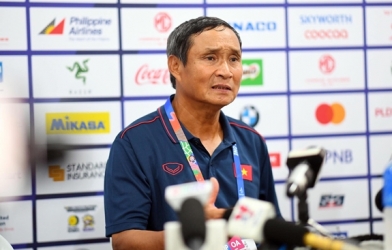 HLV Mai Đức Chung lý giải việc không triệu tập công thần ĐT nữ Việt Nam