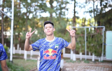 HAGL trình làng 'tài năng sáng giá bậc nhất Việt Nam' ở V.League 2022