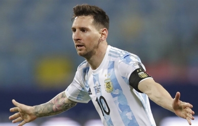 Chuyển nhượng bóng đá 23/7: Messi chốt xong bến đỗ mới sau khi rời Barca