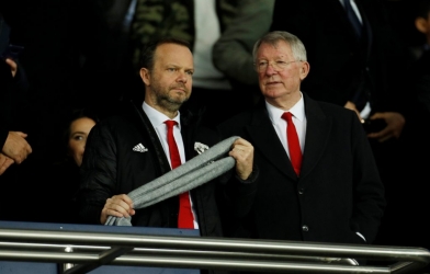 Ed Woodward thể hiện uy quyền lần cuối, MU chốt HLV thay thế Rangnick?