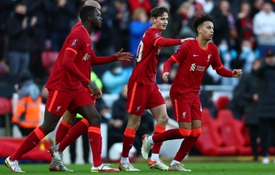 Ngược dòng đánh bại đội bóng hạng dưới, Liverpool thẳng tiến vào vòng 4 Cúp FA