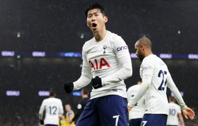 Son Heung-min mở ra cơn ác mộng cho MU tại Old Trafford năm 2020