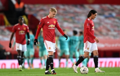 MU lo sợ cuộc nổi loạn tiếp theo tại Old Trafford