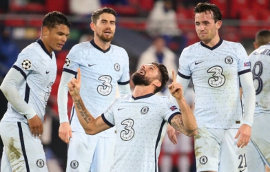 CHÍNH THỨC: Chelsea thành công giữ chân hai trụ cột