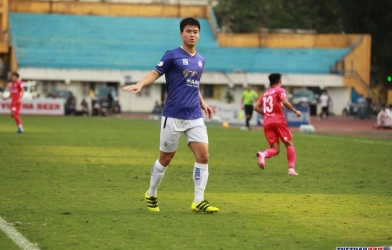 Duy Mạnh lại khiến HLV Park Hang Seo đau đầu?