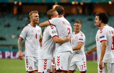 Video CH Séc 0-2 Đan Mạch: Maehle kiến tạo đẳng cấp