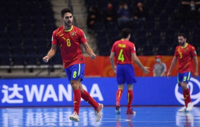 Đội tuyển số 1 thế giới vất vả vượt qua vòng 1/8 World Cup 2021