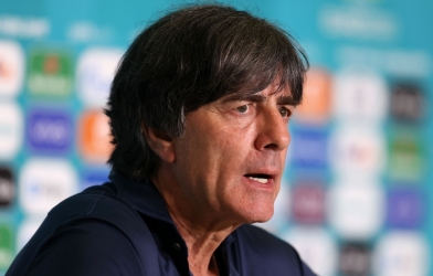 HLV Đức: 'Hungary chơi dựng xe bus, gặp Anh mọi thứ sẽ khác'