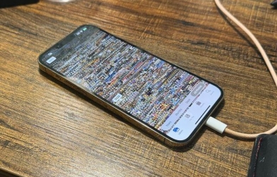 Lỗi cập nhật iOS 17.5: Ảnh đã xóa cách đây nhiều năm bất ngờ 'đội mồ sống dậy'