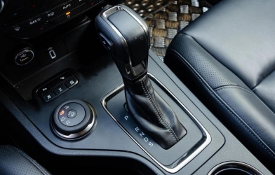 Khi nào nên về số N? Những tình huống tài xế lái xe số tự động cần ghi nhớ