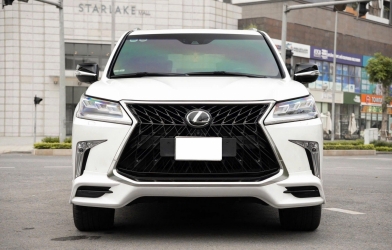 Lexus LX 570 Super Sport 2019 nhập Trung Đông bán lại với giá khó tin sau 6 năm lăn bánh