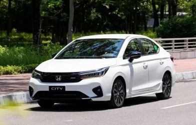 Sedan cỡ B tháng 4/2025: Honda City trở lại ngôi đầu, Hyundai Accent 'hụt hơi' dù được ưu đãi mạnh tay