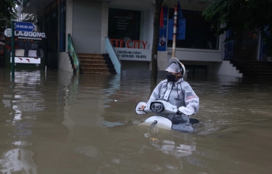Làm sao biết xe máy điện đã bị ngập nước? Những dấu hiệu không được bỏ qua