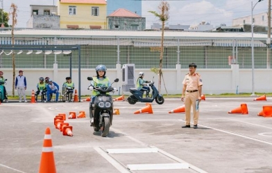 Đề xuất sửa đổi trong sát hạch GPLX: Người thi bằng lái xe máy phải vượt qua hai bài sa hình liên tiếp