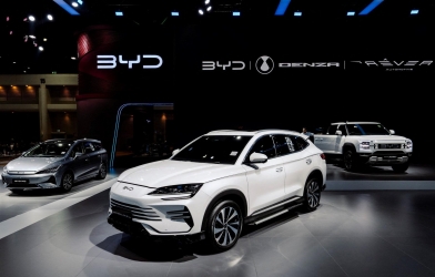BYD vượt mặt Tesla, trở thành nhà sản xuất xe điện lớn nhất thế giới năm 2025