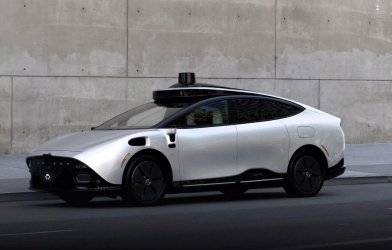 Công nghệ vô-lăng gập xuất hiện trên mẫu xe tự hành do VinFast sản xuất