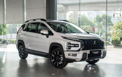 TOP 10 ô tô xăng, dầu ăn khách nhất năm 2025 tại Việt Nam: Xpander giữ ngôi vương, Xforce gây bất ngờ