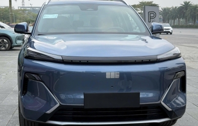 Geely EX5 hybrid xuất hiện tại Việt Nam: Lớn hơn bản điện, chạy gần 1.600 km khi đầy bình