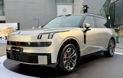 SUV cỡ lớn Lynk & Co 900 'rục rịch' vào Việt Nam: Động cơ hybrid mạnh hơn 700 mã lực, giá dự kiến gần 3,3 tỷ đồng