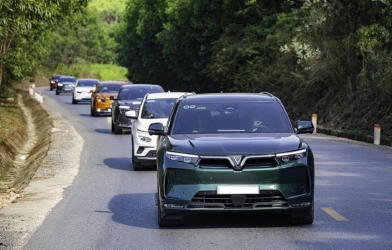 Bí quyết đi xa bằng xe điện an toàn, tránh áp lực trạm sạc ngày Tết