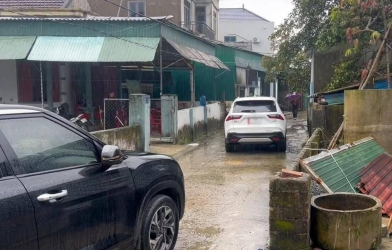 Khởi tố người đàn ông lái ô tô 'khóa đuôi' xe khác ở Hà Tĩnh trong ngày mùng 2 Tết