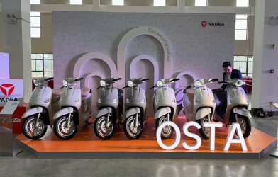 Xe máy điện YADEA Osta trình làng khách Việt, chạy tối đa 180 km/sạc