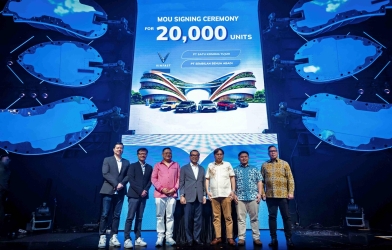 VinFast tăng tốc tại Indonesia với đơn hàng 20.000 ô tô điện cho dịch vụ vận tải