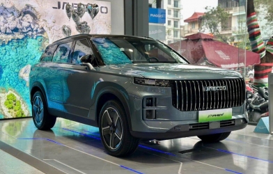 Xe Trung Quốc ồ ạt tung ưu đãi trong tháng 3, từ hỗ trợ phí trước bạ đến quà tặng hàng chục triệu đồng