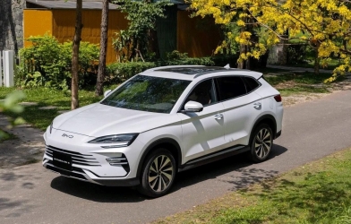 Những lưu ý quan trọng người dùng Việt cần biết khi sử dụng xe hybrid sạc ngoài