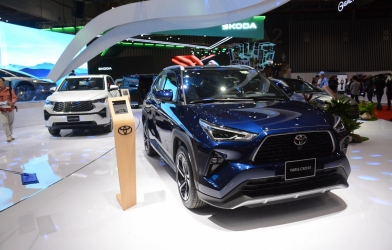 Ô tô xăng dầu 'hụt hơi', xe hybrid tăng trưởng giữa giai đoạn thị trường trầm lắng