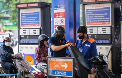 Giá xăng dầu hôm nay 3/4: Ổn định giá