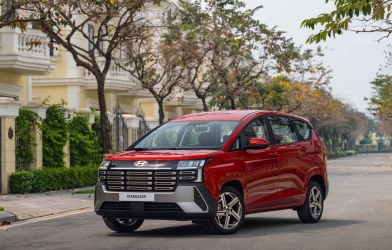 Hyundai Stargazer 2026 chính thức trình làng khách Việt: Giá từ 569 triệu đồng, bổ sung công nghệ đấu Xpander