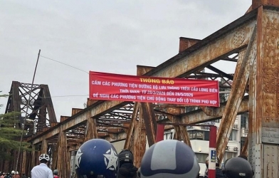 Hà Nội cấm toàn bộ phương tiện qua cầu Long Biên trong 2 tháng để sửa chữa khẩn cấp