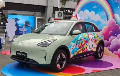Geely EX2 trình làng khách Việt: Giá từ 459 triệu đồng tại Việt Nam, tầm vận hành gần 400 km/sạc