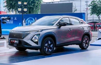 Omoda C5 SHS-H mở bán với giá ưu đãi từ 599 triệu đồng, chạm 'đáy' phân khúc xe hybrid