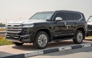 Toyota Land Cruiser LC300 hybrid sắp về Việt Nam, tăng sức mạnh nhưng giá dự kiến cao hơn bản xăng