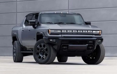 Vì sao xe điện lại nặng hơn xe xăng? Liệu công nghệ mới có giúp xe điện nhẹ hơn trong tương lai?