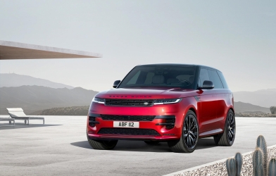 Range Rover Sport 2026 cập bến Việt Nam: Giá từ 5,959 tỷ đồng, bản plug-in hybrid có thể chạy điện gần 100 km