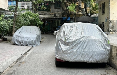 Sai lầm phổ biến khi dùng bạt che nắng ô tô trong mùa hè mà nhiều tài xế dễ mắc phải