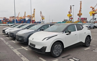 SUV điện Lynk & Co 02 cập cảng Việt Nam, dự sẽ ra mắt vào tháng 6 năm nay