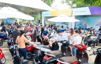 Người dân Hà Nội có thể được hỗ trợ tối đa 5 triệu đồng khi chuyển sang xe máy điện