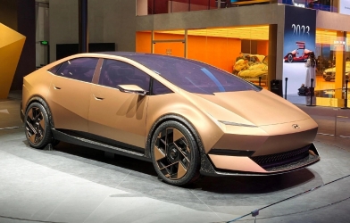 IONIQ V - Xe điện mới của Hyundai gây chú ý với thiết kế khác lạ