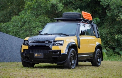 SUV off-road hạng sang Land Rover Defender Trophy sắp về Việt Nam với giá 7,489 tỷ đồng?