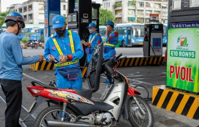 So sánh xăng E10 RON 95-III và E10 RON 95-V: Khác biệt cốt lõi nằm ở 'độ 'sạch' của nhiên liệu
