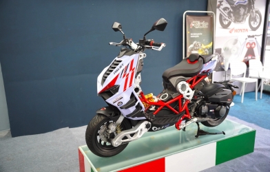 Italjet Dragster 300 Gresini Edition về Việt Nam: Số lượng giới hạn, giá 225 triệu đồng