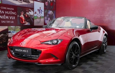 Roadster huyền thoại Mazda MX-5 chốt giá từ 1,339 tỷ đồng tại Việt Nam, dân 'chơi xe' không nên bỏ qua