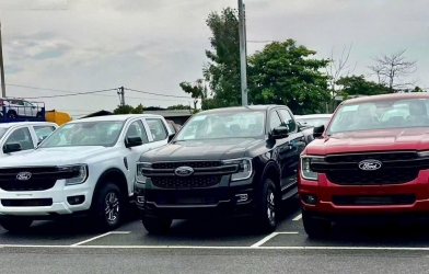 Ford Ranger bản tiêu chuẩn âm thầm được nâng cấp: Đổi sang hộp số 10 cấp, giá bán giữ nguyên