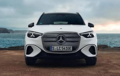 Rộ tin Mercedes-Benz GLC thuần điện sẽ về Việt Nam, giá tạm tính gần 3,4 tỷ đồng?